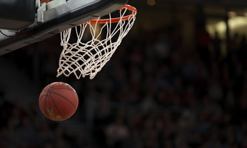 2016年NBA总决赛骑士队逆转勇士队夺冠经典战役
