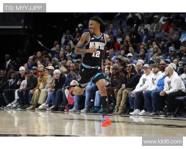 NBA雄鹿队交易传闻：莫兰特加盟影响球队战略布局